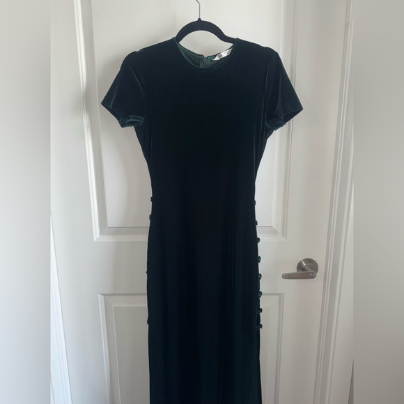Zara Dresses & Skirts - ZARA Emerald Green Dress